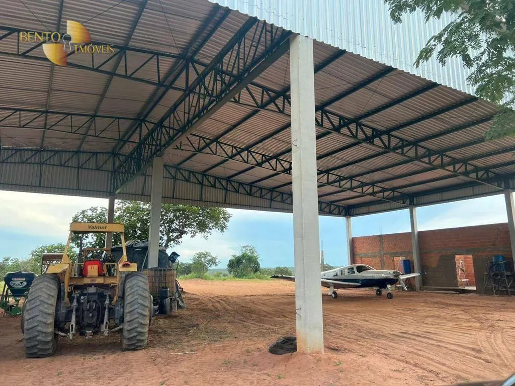 Fazenda à venda de 3.300 ha em Pintópolis, MG, Brasil