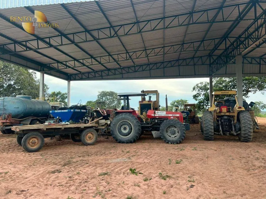 Fazenda à venda de 3.300 ha em Pintópolis, MG, Brasil