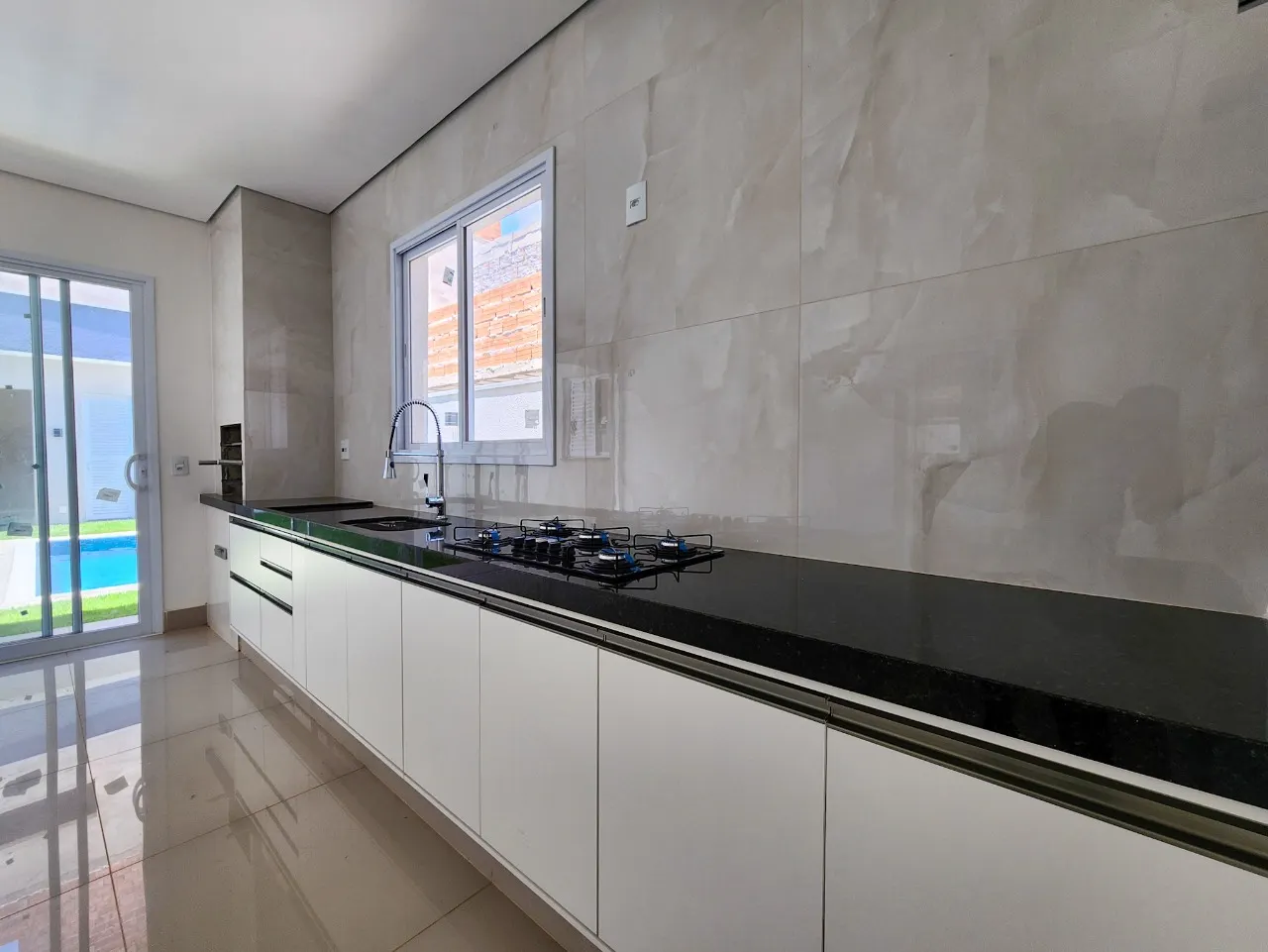 Casa à venda de 250 m² em Hortolândia, SP, Brasil