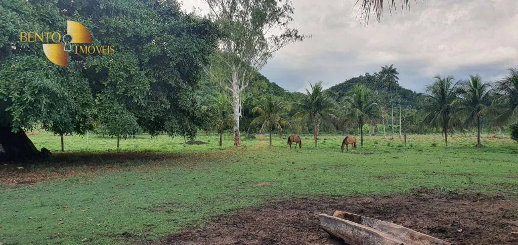 Fazenda à venda de 1.764 ha em Cáceres, MT, Brasil