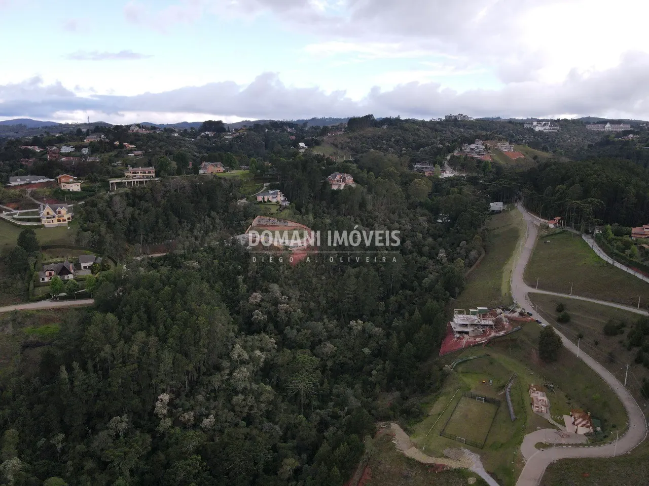 Plot for sale of 1,200 m² in Campos do Jordão, SP, Brazil