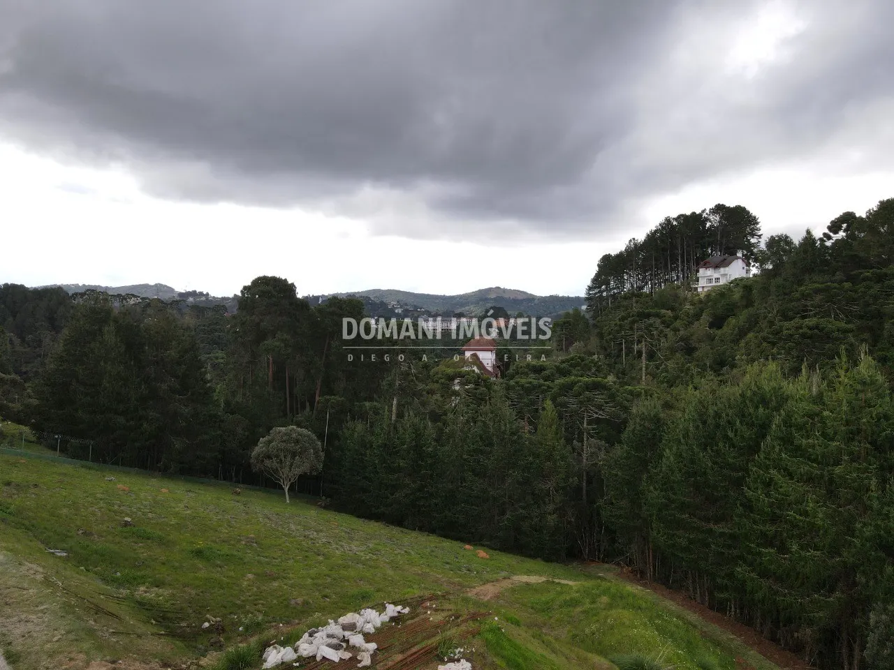 Plot for sale of 1,200 m² in Campos do Jordão, SP, Brazil
