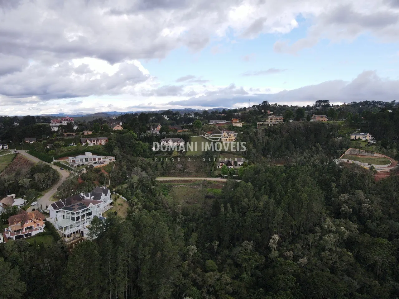 Plot for sale of 1,200 m² in Campos do Jordão, SP, Brazil