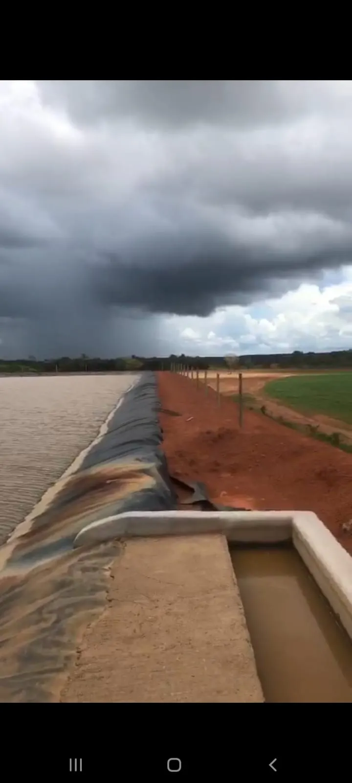 Fazenda à venda de 1.000 ha em João Pinheiro, MG, Brasil