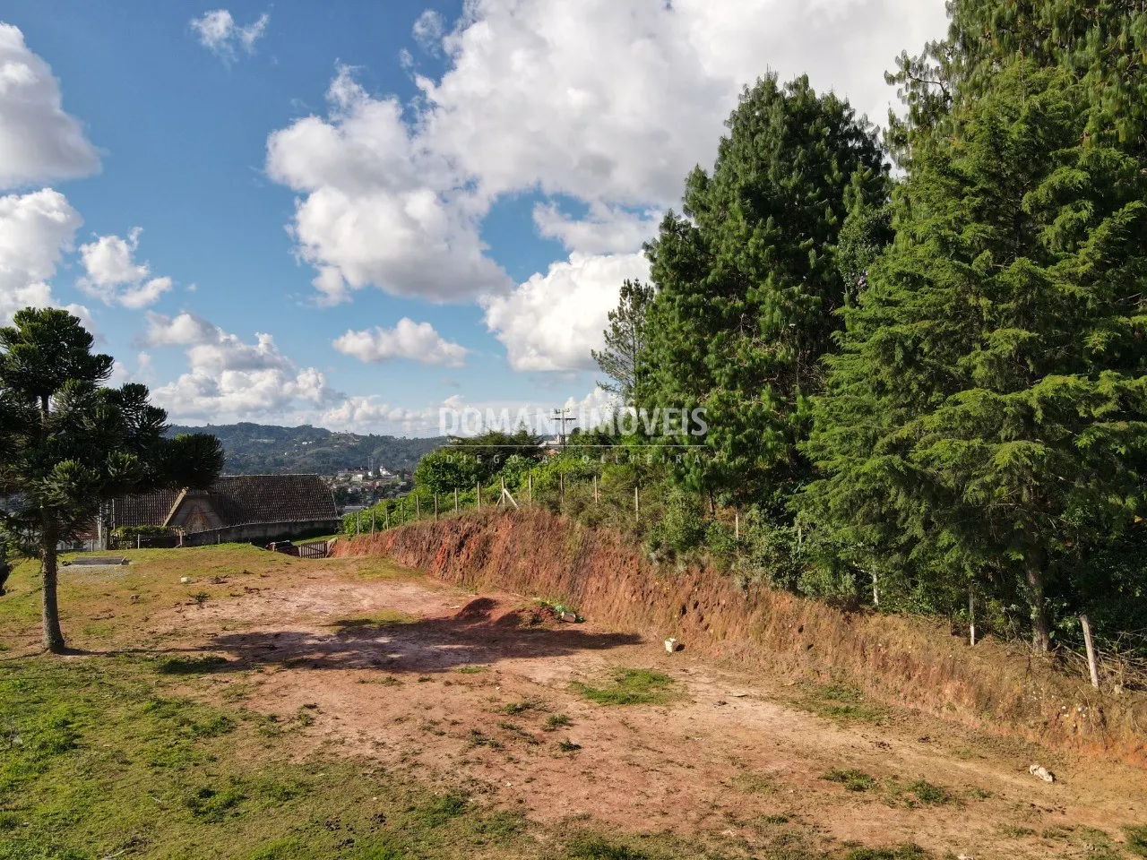 Terreno à venda de 1.160 m² em Campos do Jordão, SP, Brasil