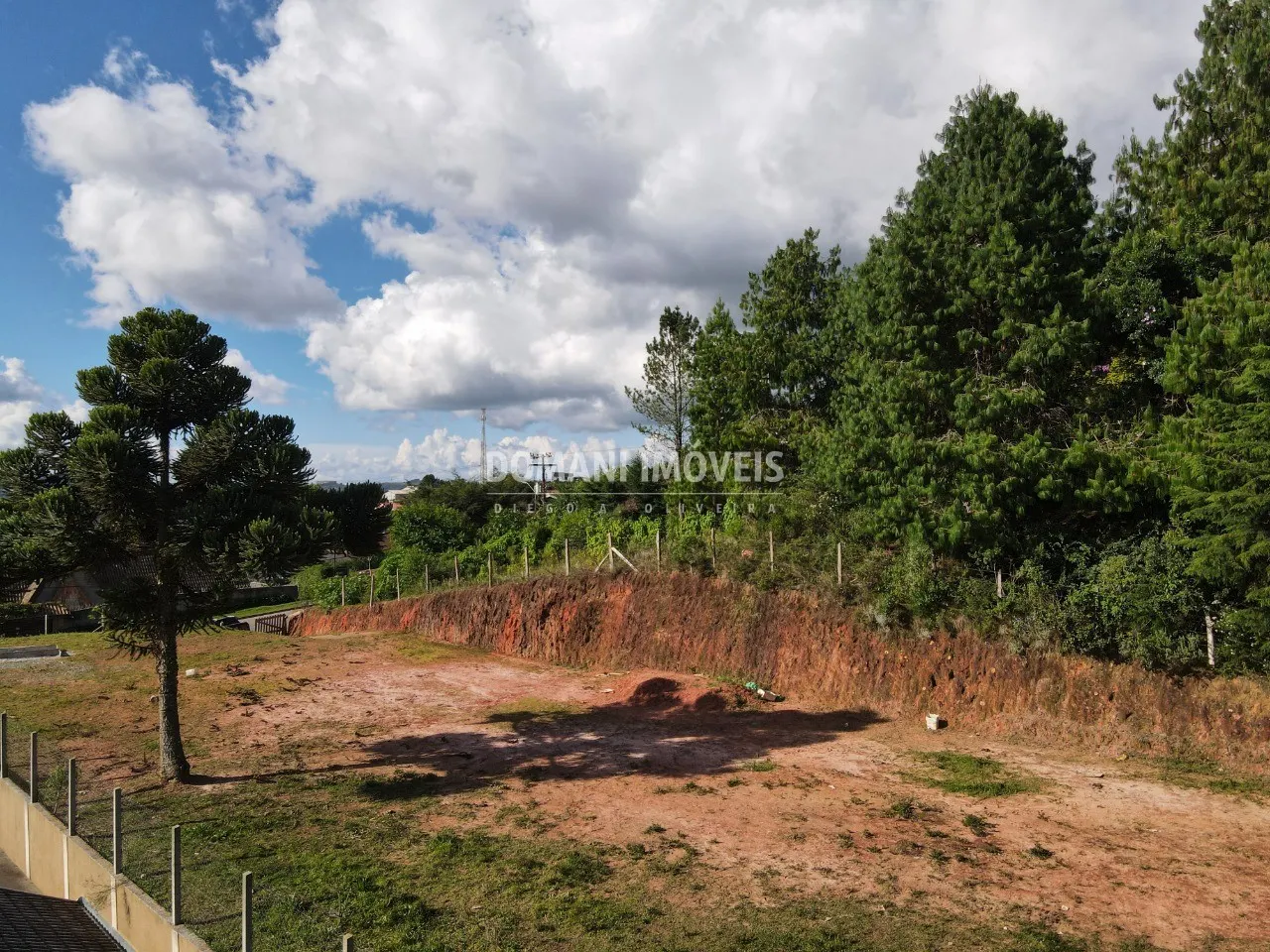 Terreno à venda de 1.160 m² em Campos do Jordão, SP, Brasil