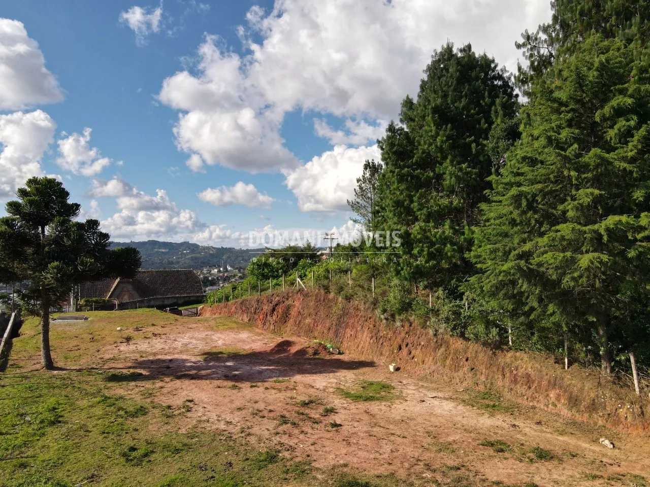 Terreno à venda de 1.160 m² em Campos do Jordão, SP, Brasil