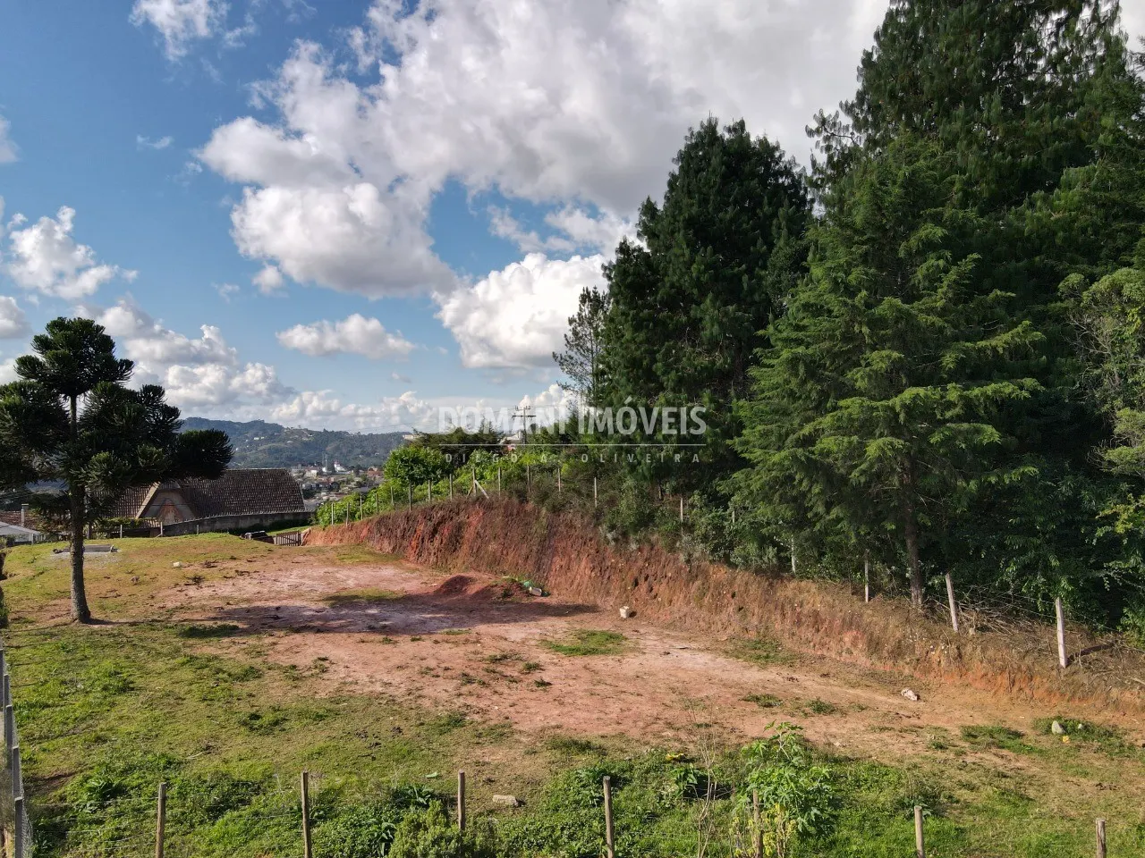 Terreno à venda de 1.160 m² em Campos do Jordão, SP, Brasil
