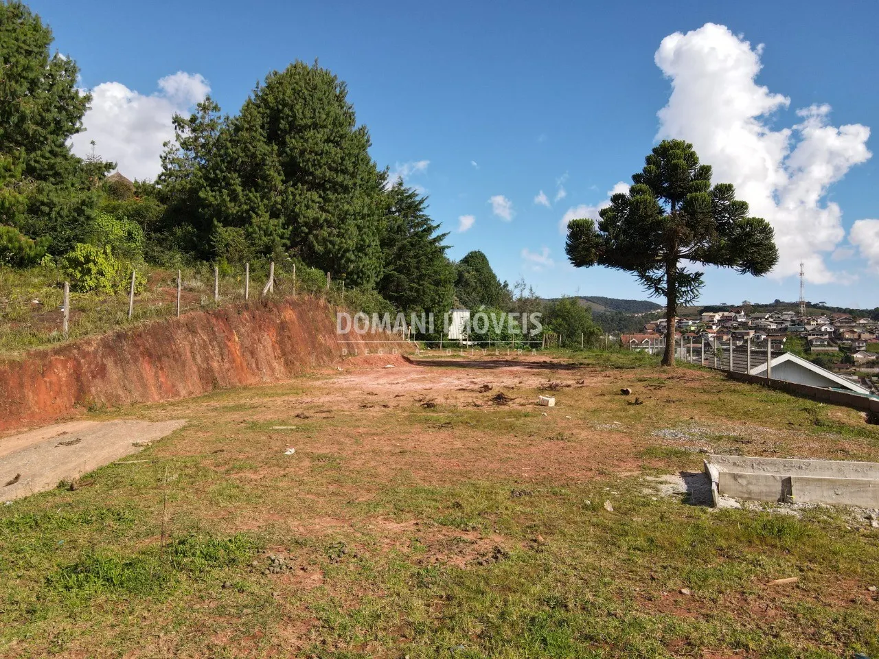 Terreno à venda de 1.160 m² em Campos do Jordão, SP, Brasil