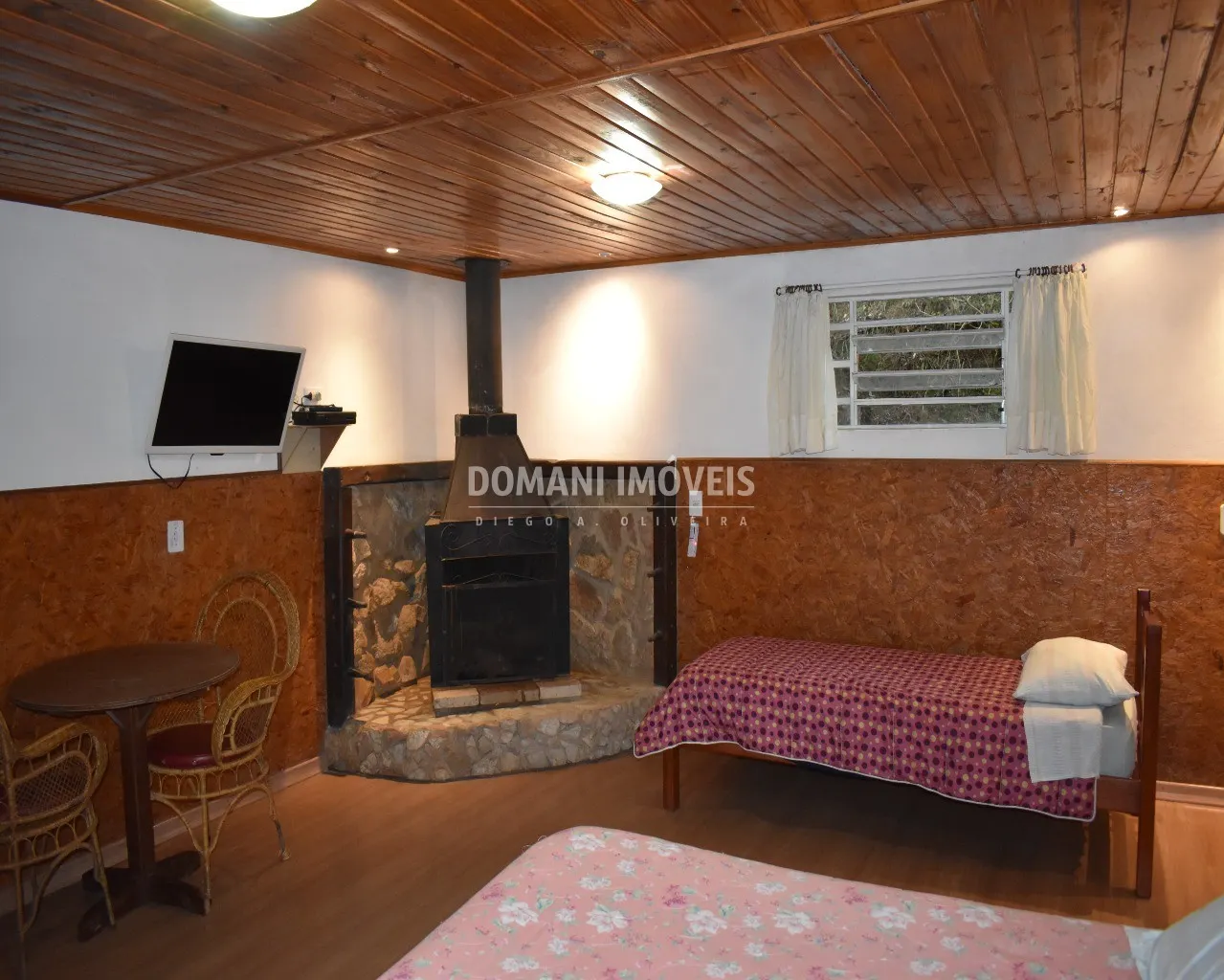 Casa à venda de 4.220 m² em Campos do Jordão, SP, Brasil