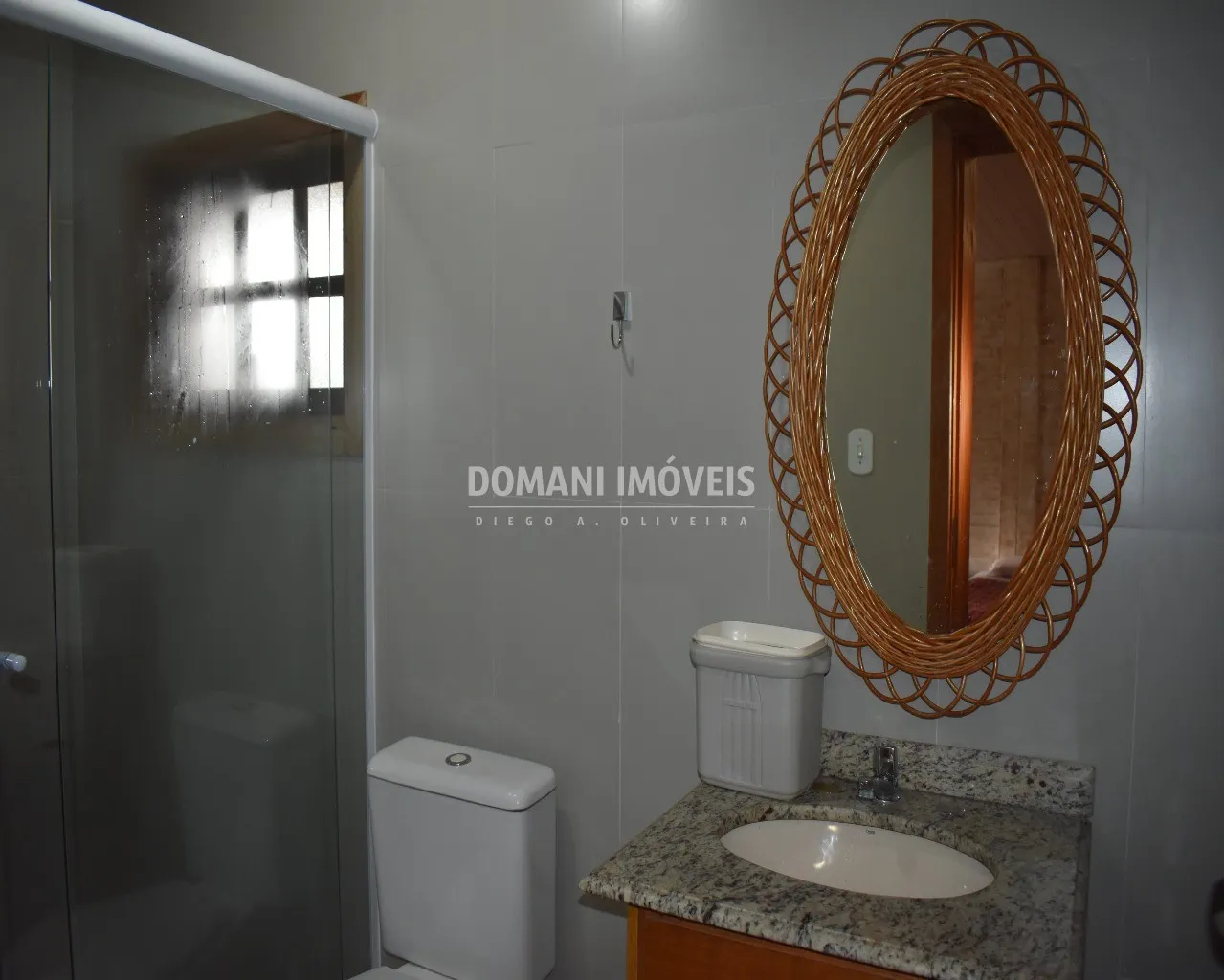 Casa à venda de 4.220 m² em Campos do Jordão, SP, Brasil