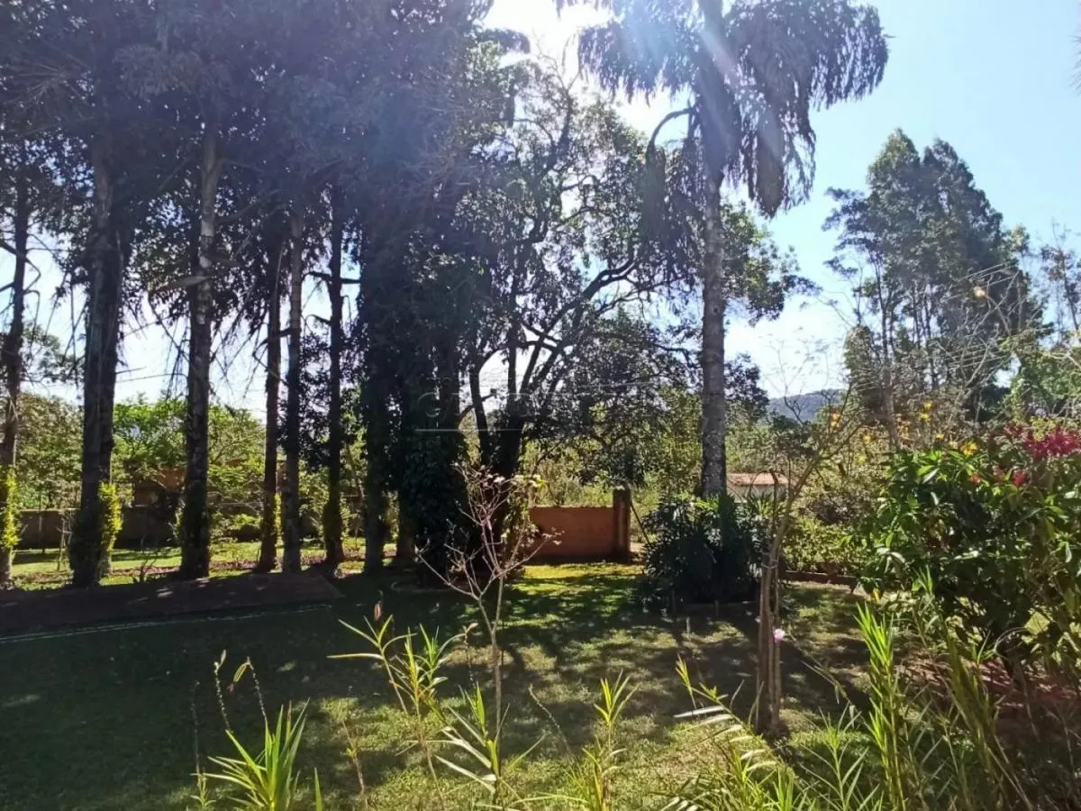 Country home for sale of 365 m² in Analândia, SP, Brazil