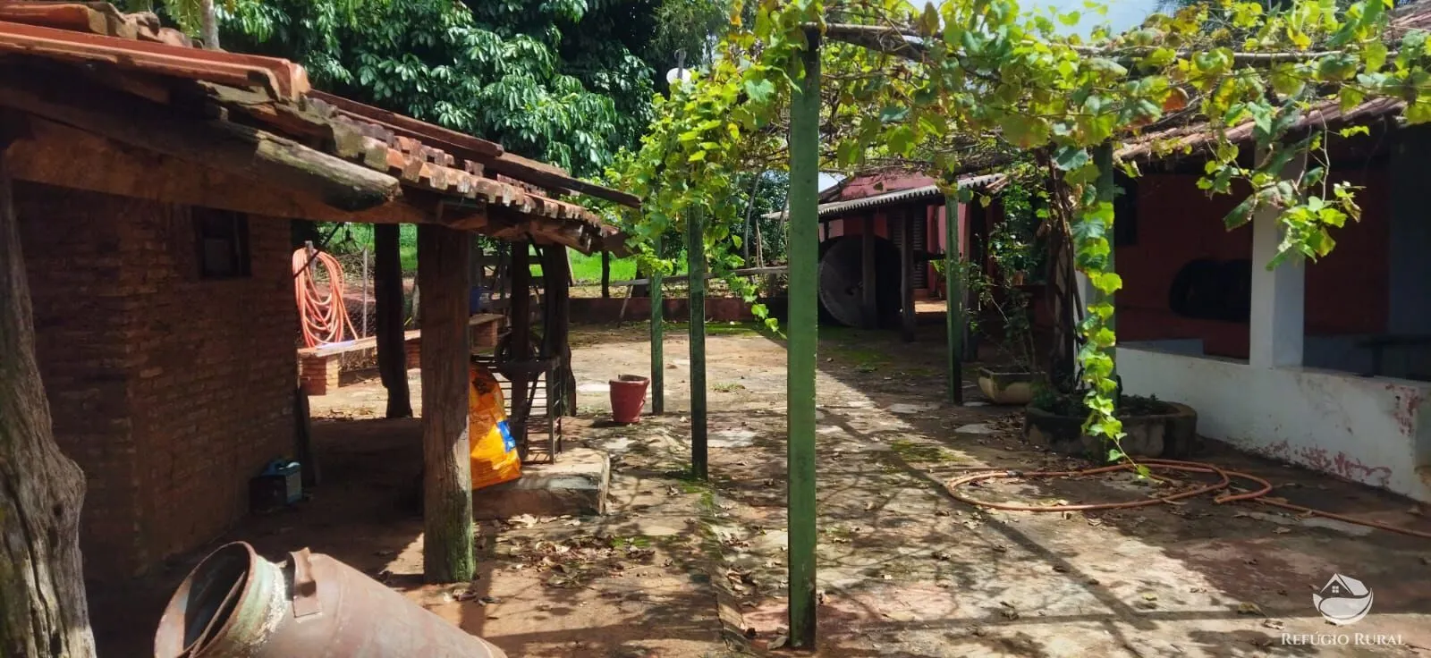 Sítio à venda de 4 ha em Frutal, MG, Brasil