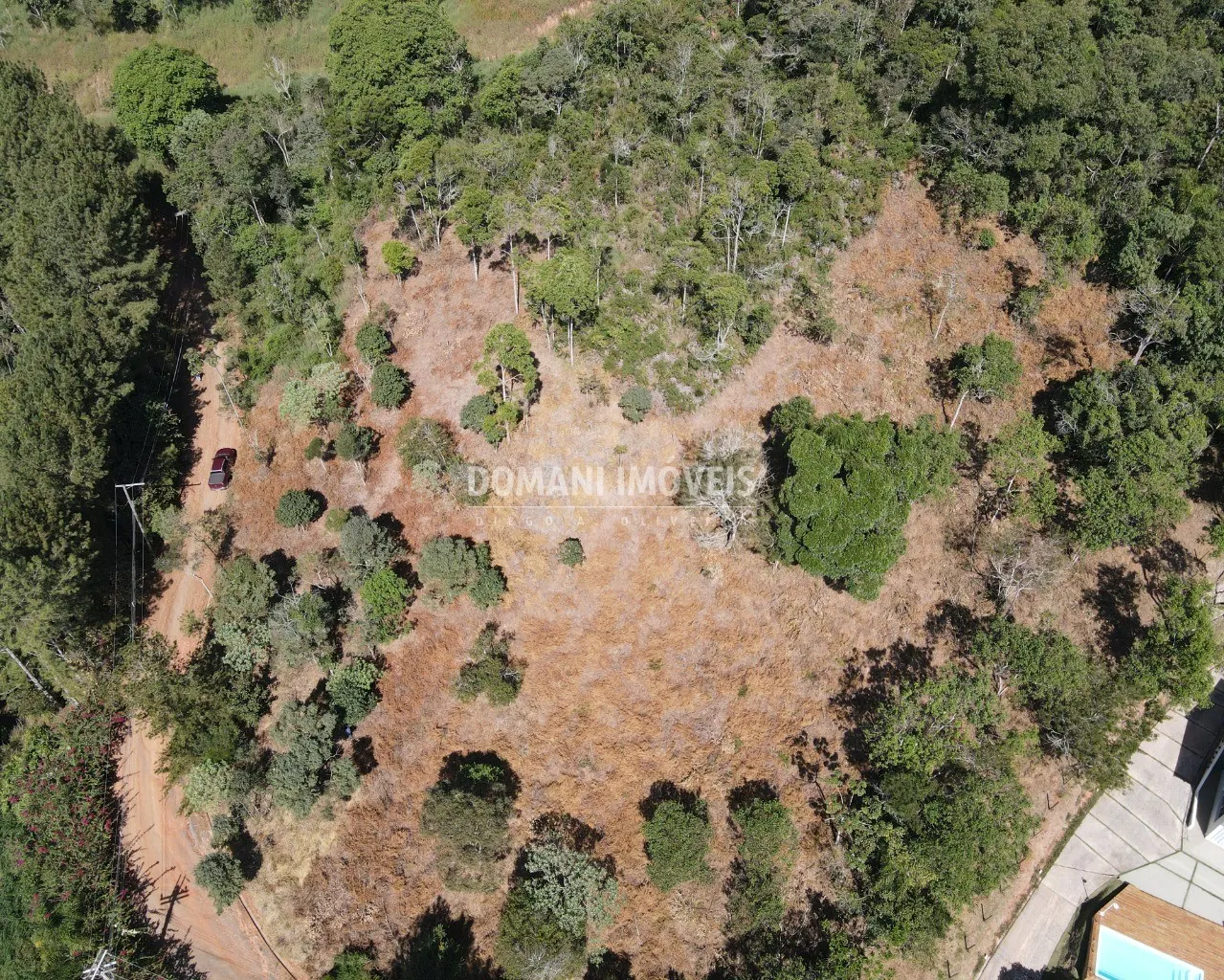 Terreno à venda de 7.300 m² em Santo Antônio do Pinhal, SP, Brasil