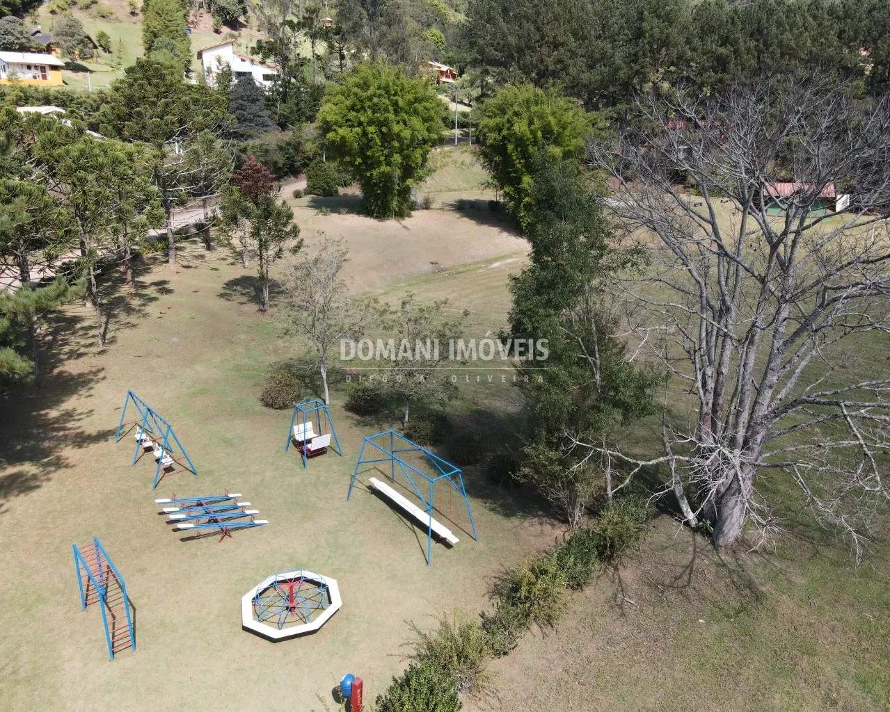 Terreno à venda de 7.300 m² em Santo Antônio do Pinhal, SP, Brasil