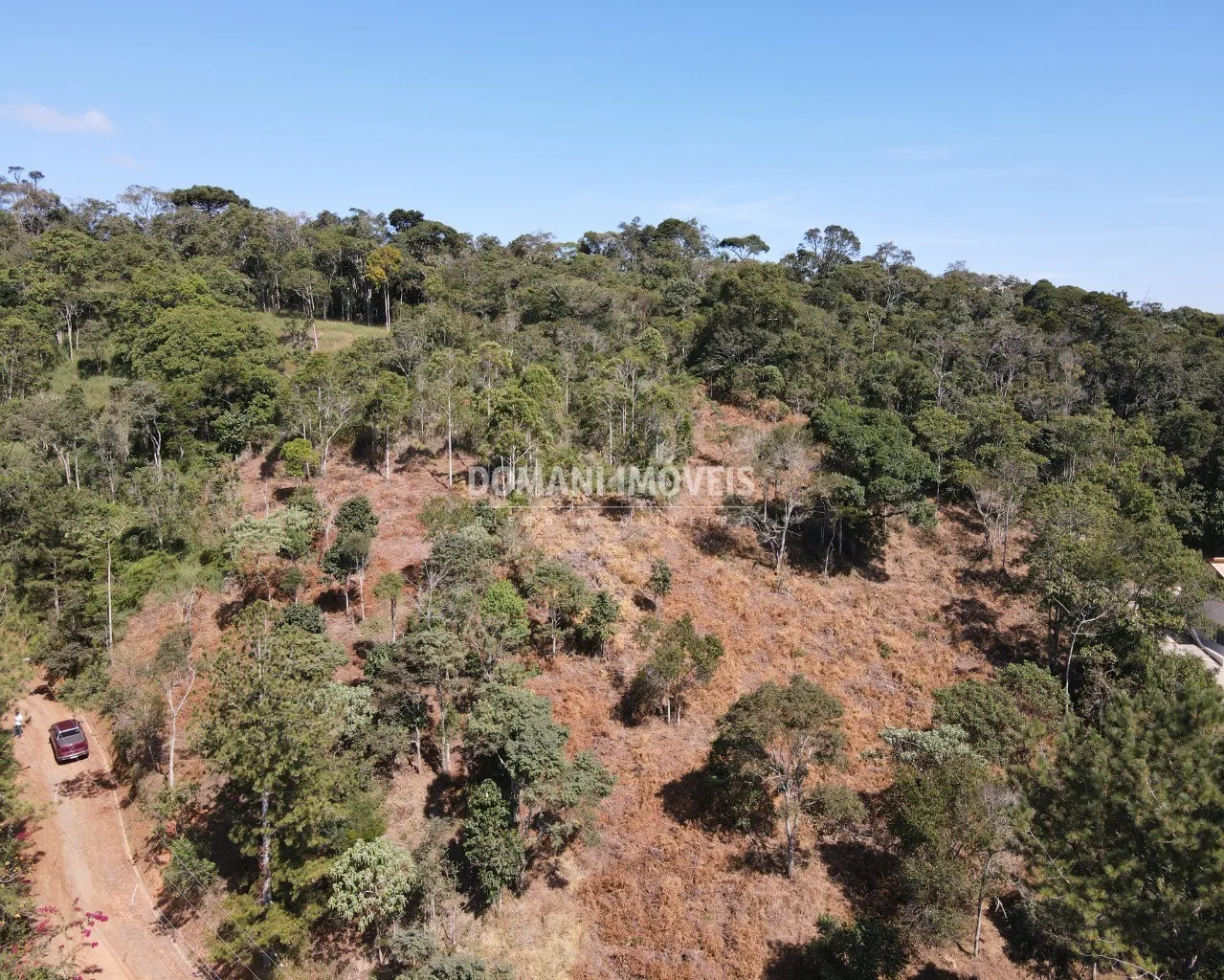 Terreno à venda de 7.300 m² em Santo Antônio do Pinhal, SP, Brasil