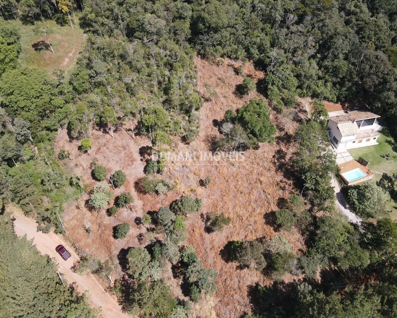 Terreno à venda de 7.300 m² em Santo Antônio do Pinhal, SP, Brasil