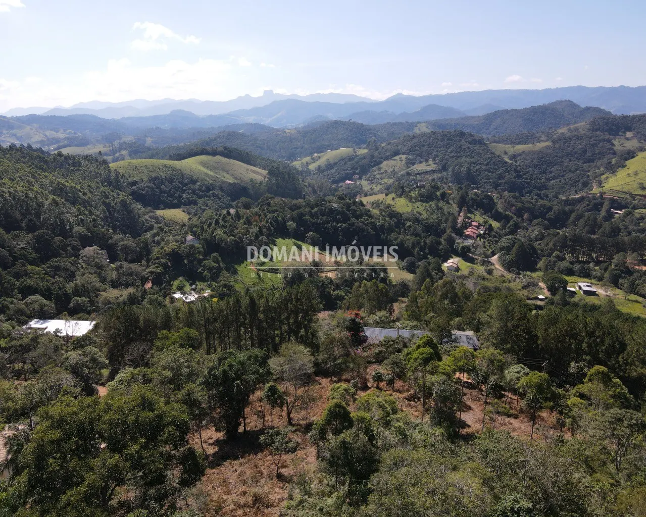 Terreno à venda de 7.300 m² em Santo Antônio do Pinhal, SP, Brasil