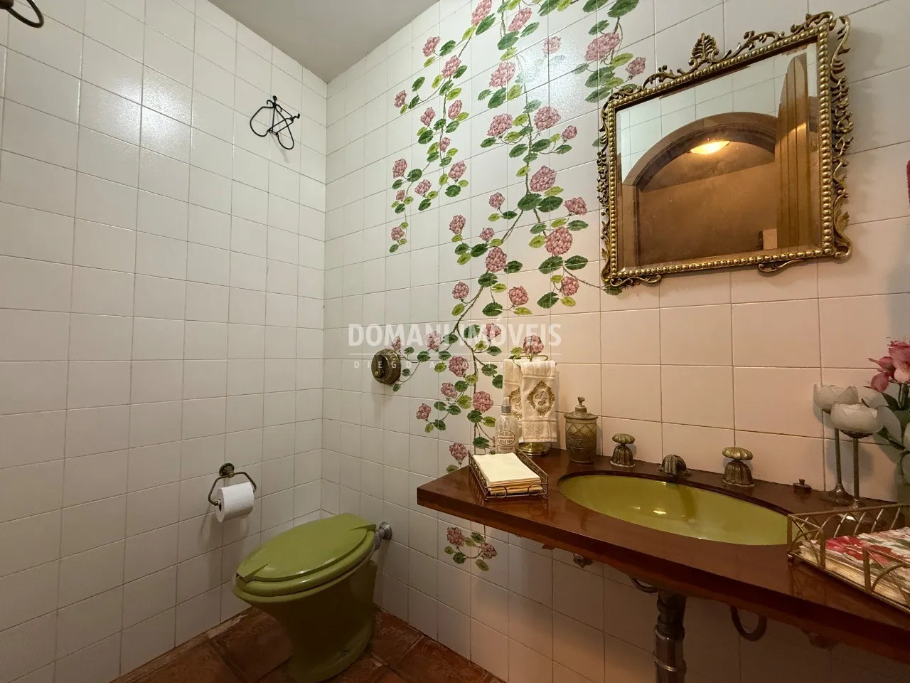 Casa à venda de 1.410 m² em Campos do Jordão, SP, Brasil