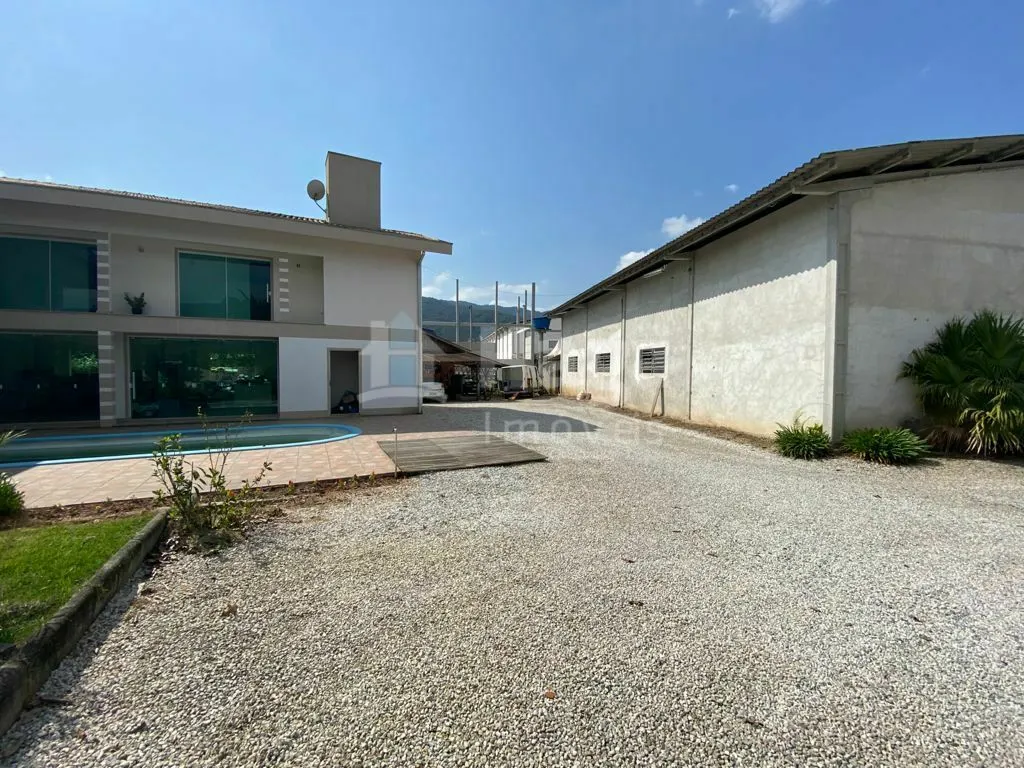 House for sale of 2 acres in Guabiruba, SC, Brazil
