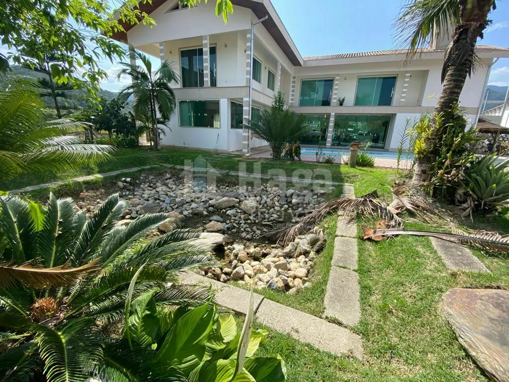 House for sale of 2 acres in Guabiruba, SC, Brazil