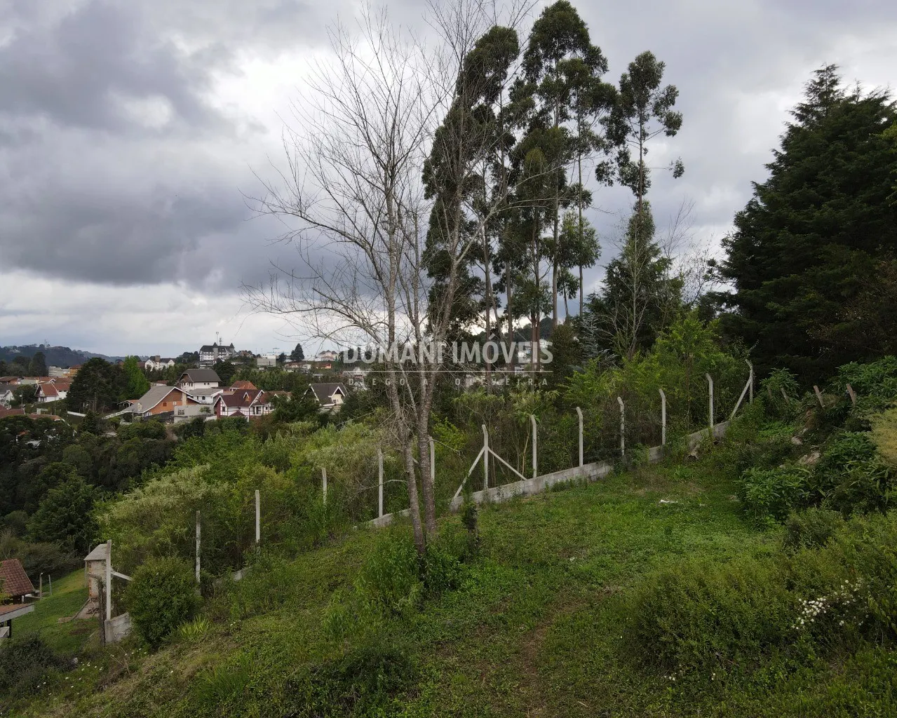 Terreno à venda de 550 m² em Campos do Jordão, SP, Brasil