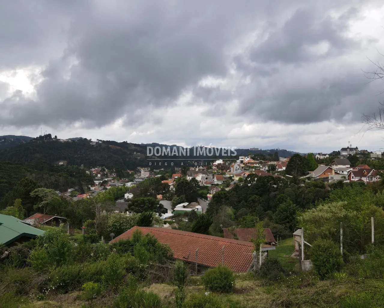 Terreno à venda de 550 m² em Campos do Jordão, SP, Brasil