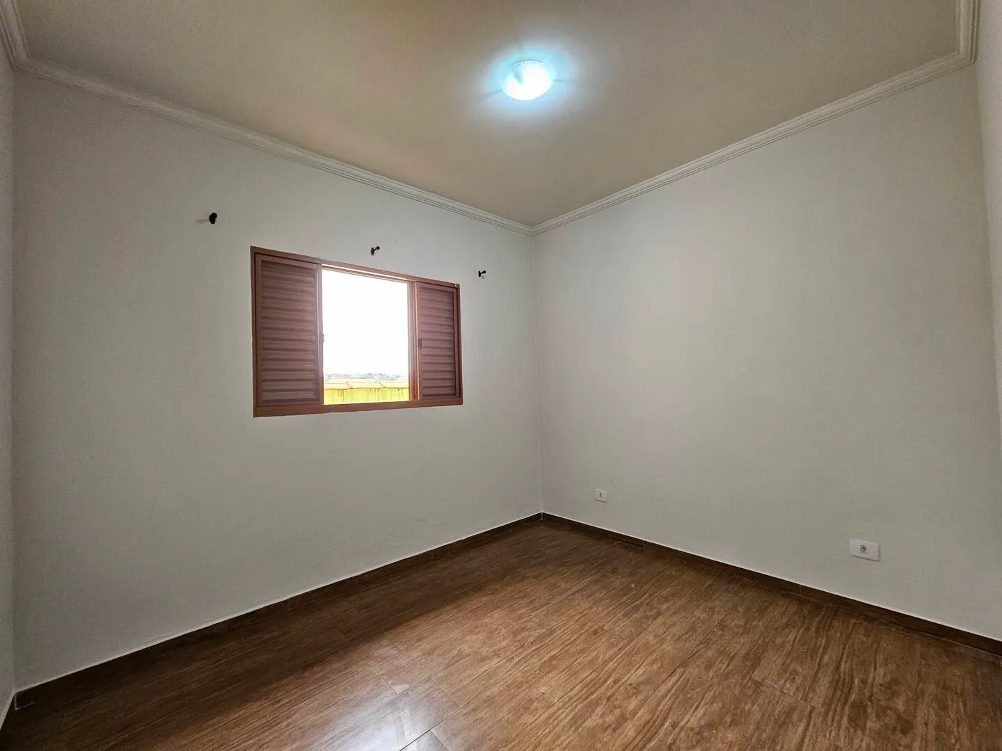 Casa à venda de 250 m² em Piraju, SP, Brasil
