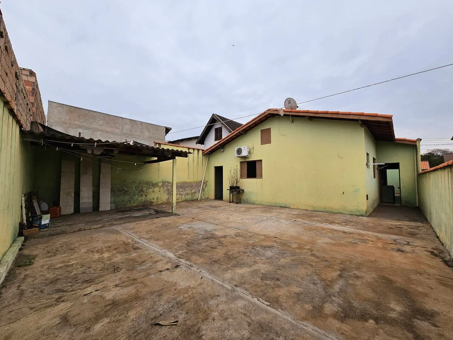 Casa à venda de 250 m² em Piraju, SP, Brasil