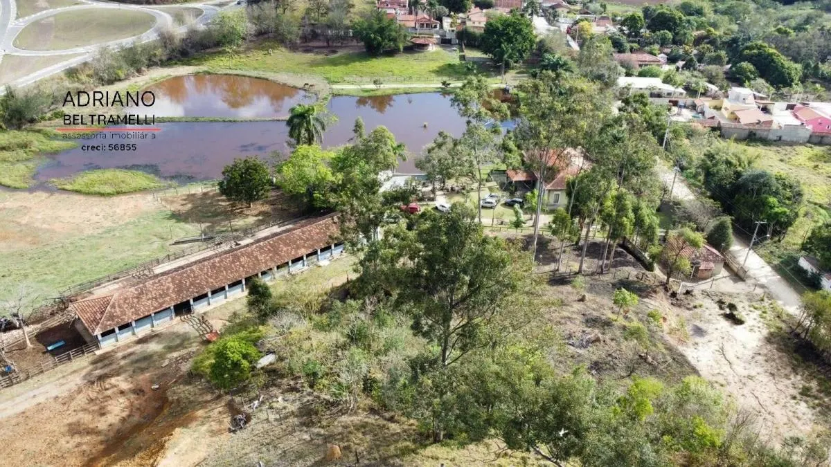 Sítio à venda de 4 ha em Cachoeira Paulista, SP, Brasil