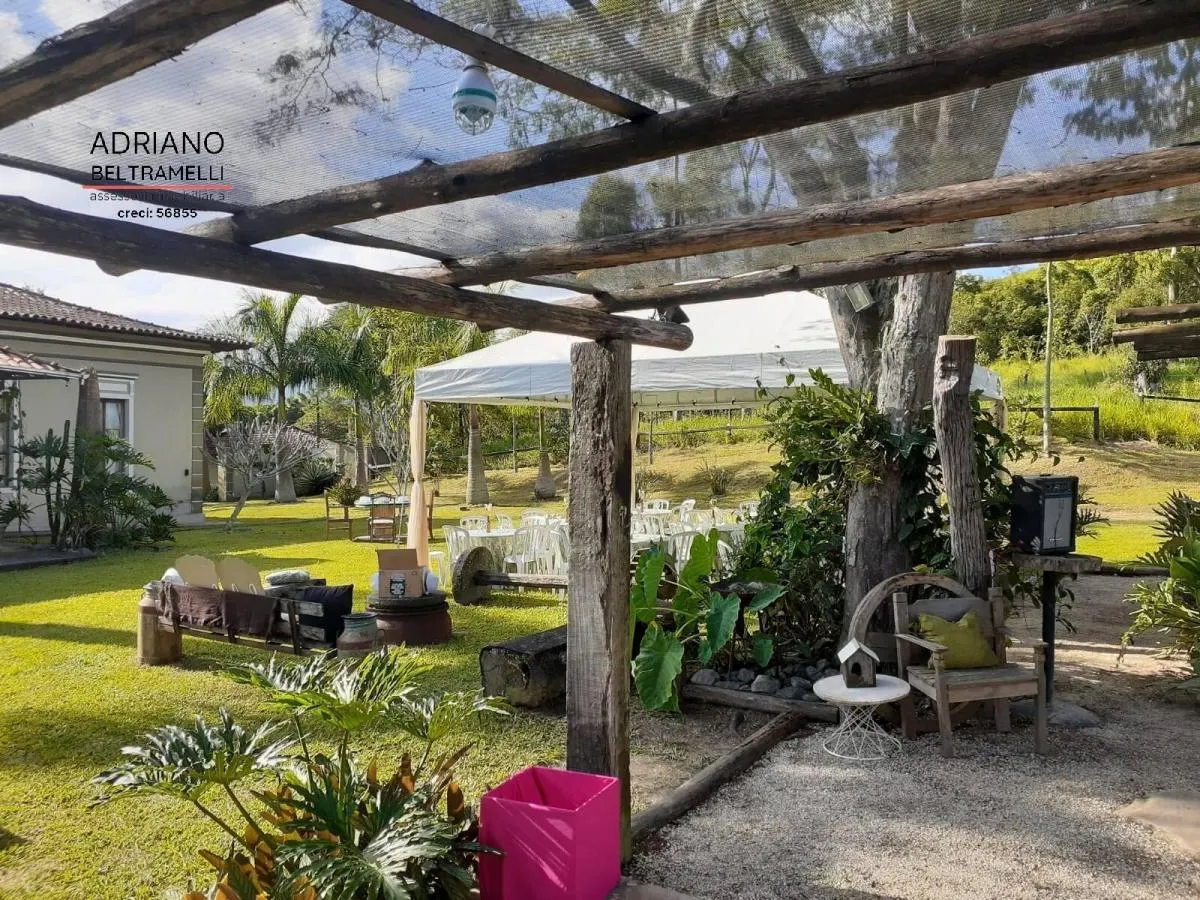Sítio à venda de 4 ha em Cachoeira Paulista, SP, Brasil
