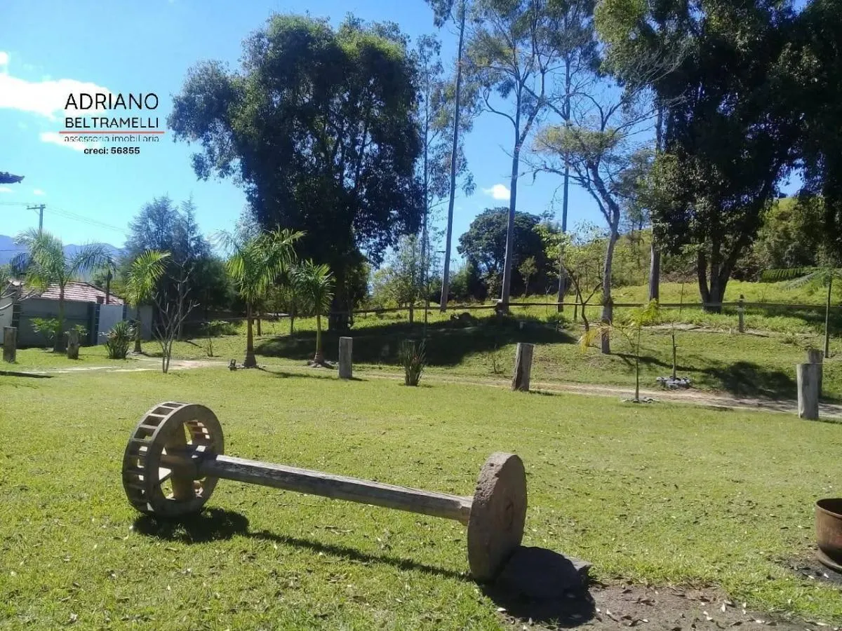 Sítio à venda de 4 ha em Cachoeira Paulista, SP, Brasil