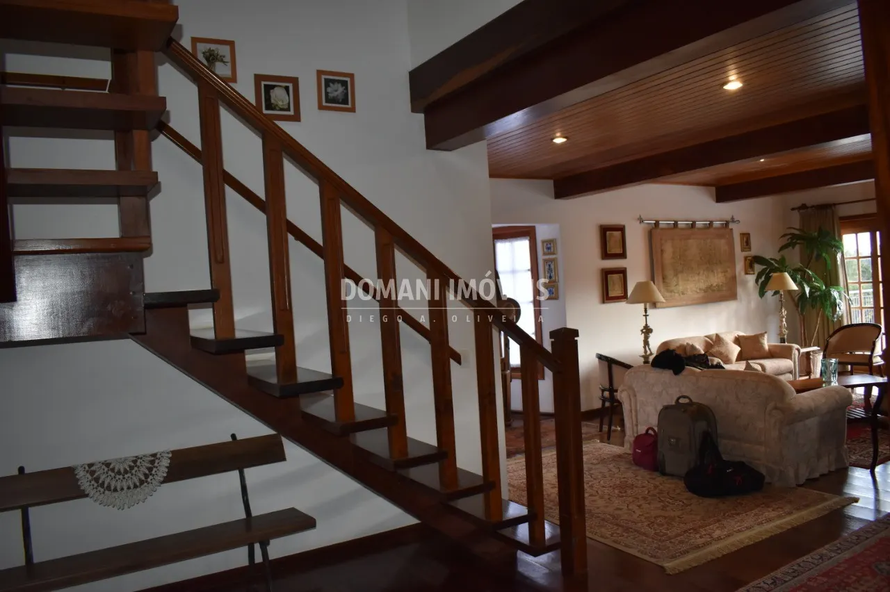 Casa à venda de 7.880 m² em Campos do Jordão, SP, Brasil