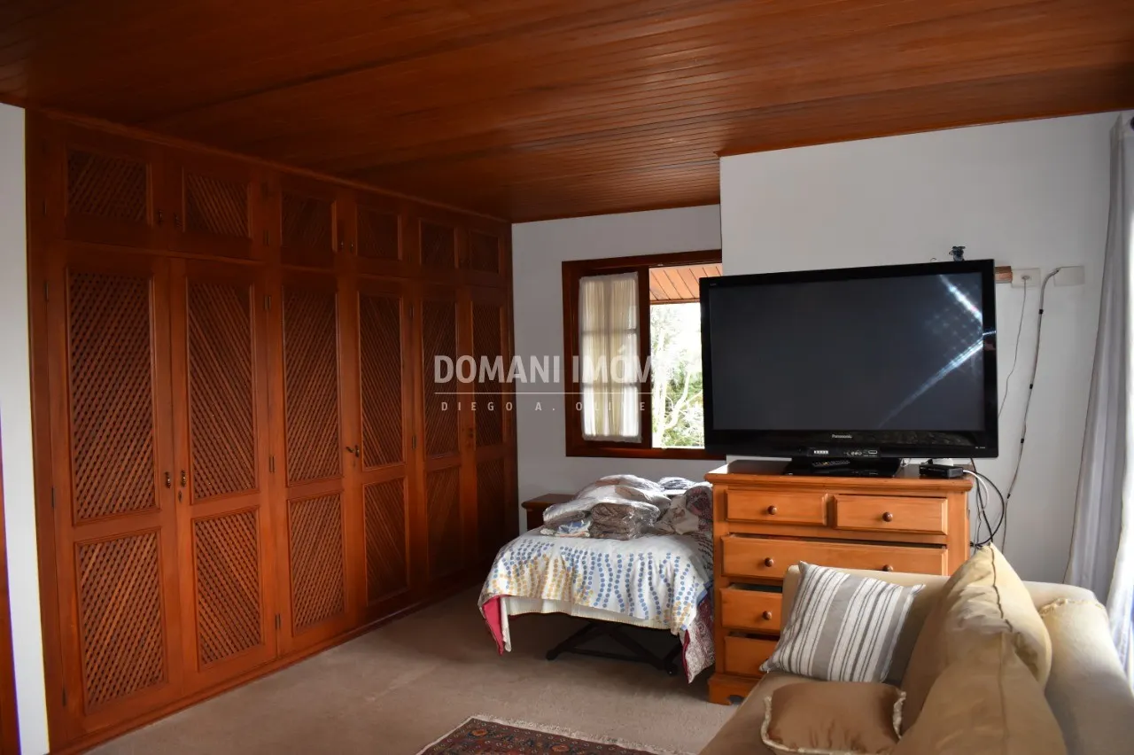 Casa à venda de 7.880 m² em Campos do Jordão, SP, Brasil