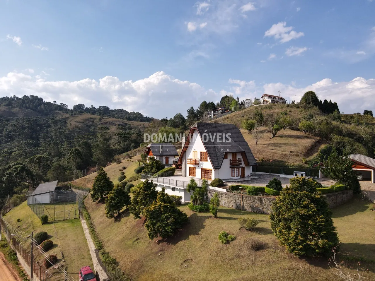 Casa à venda de 7.880 m² em Campos do Jordão, SP, Brasil