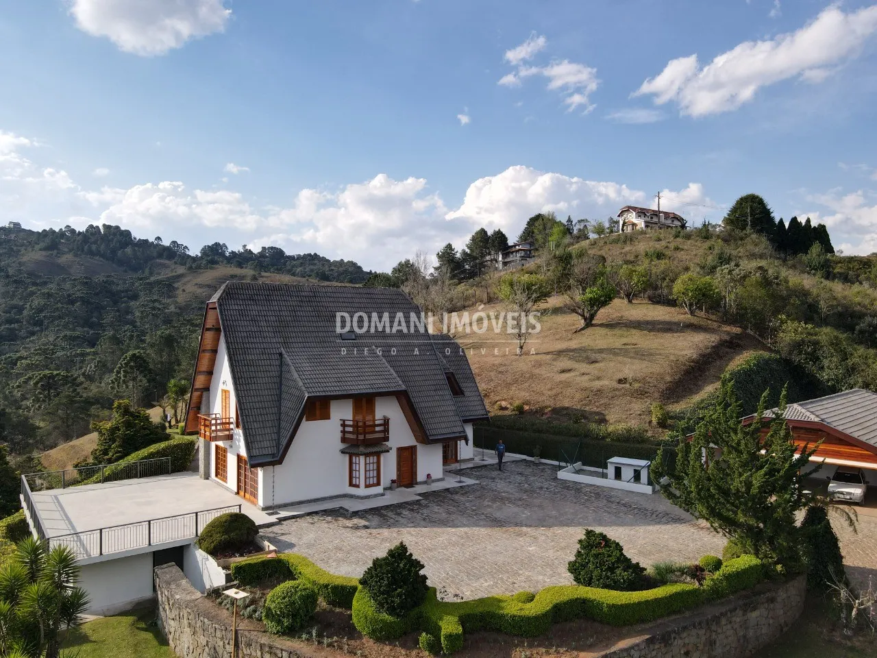 Casa à venda de 7.880 m² em Campos do Jordão, SP, Brasil