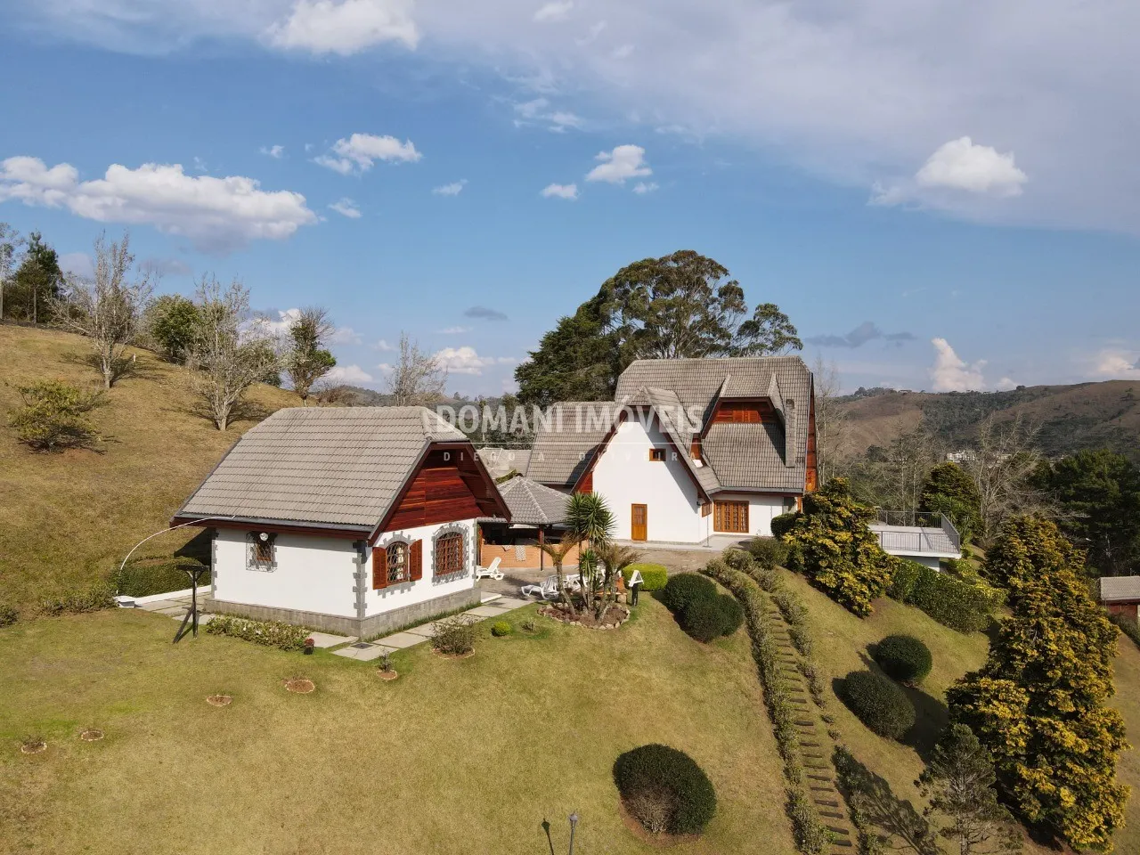 Casa à venda de 7.880 m² em Campos do Jordão, SP, Brasil
