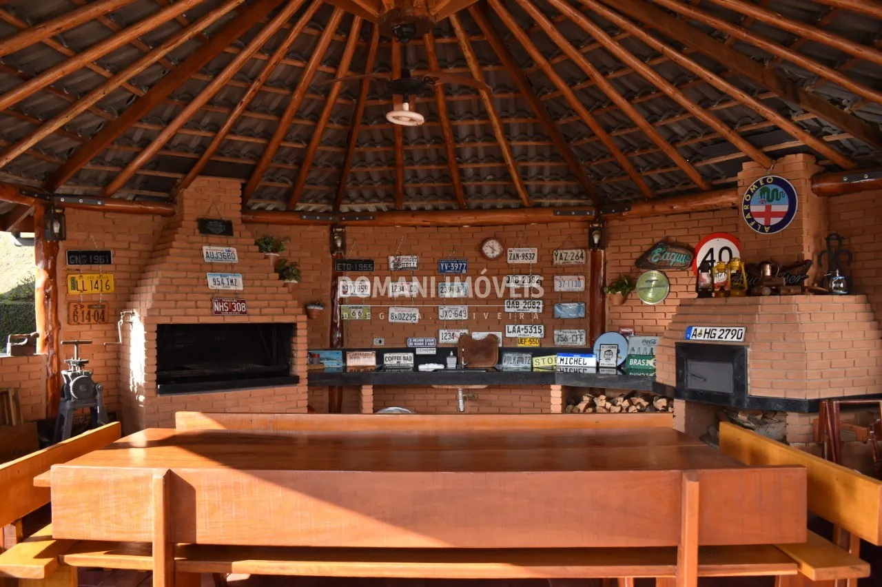 Casa à venda de 7.880 m² em Campos do Jordão, SP, Brasil