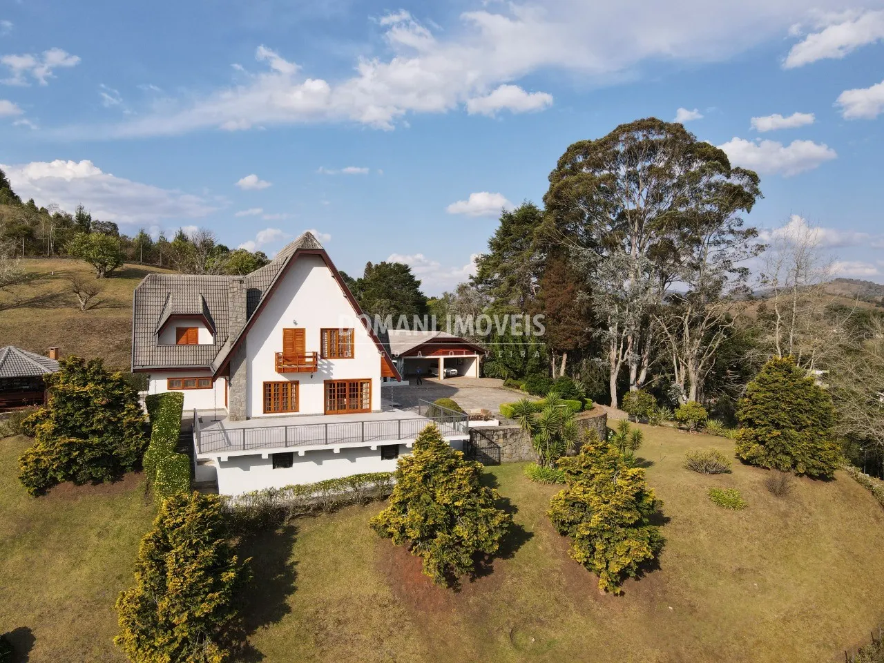 Casa à venda de 7.880 m² em Campos do Jordão, SP, Brasil