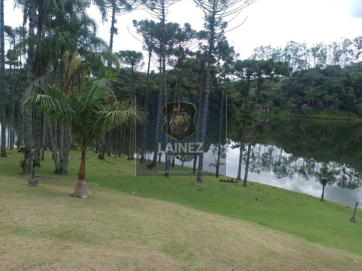 Small farm for sale of 10 acres in Juquitiba, SP, Brazil