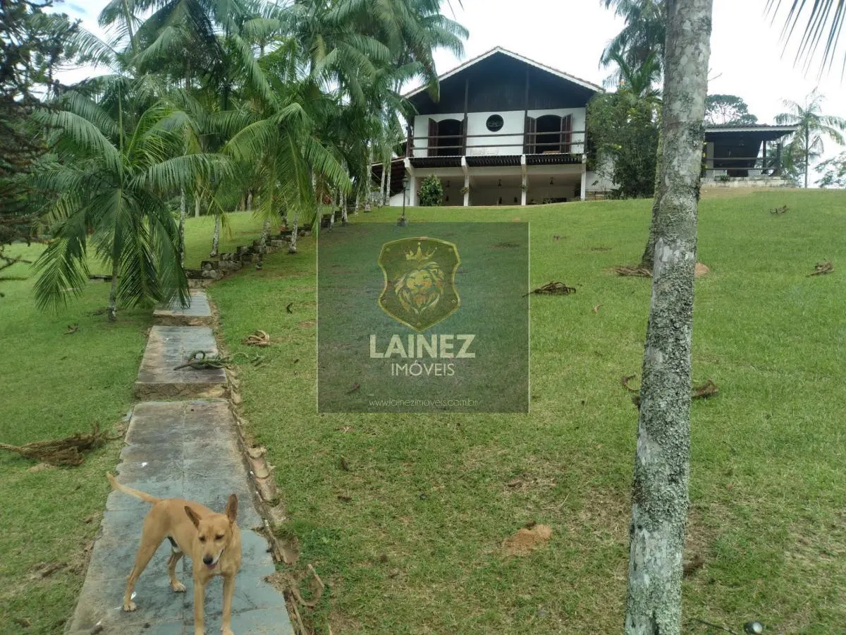 Small farm for sale of 10 acres in Juquitiba, SP, Brazil