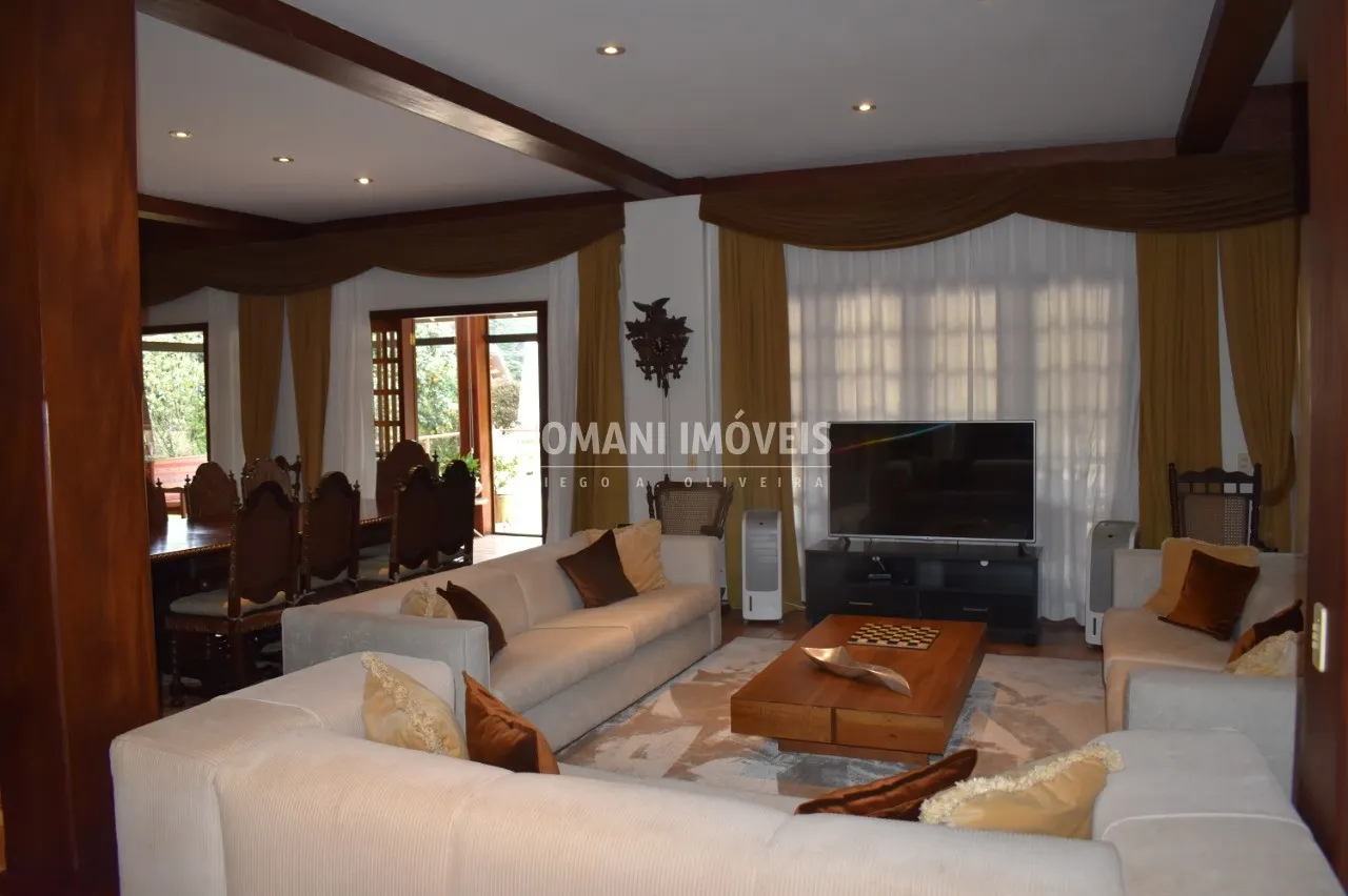 Casa à venda de 1.165 m² em Campos do Jordão, SP, Brasil