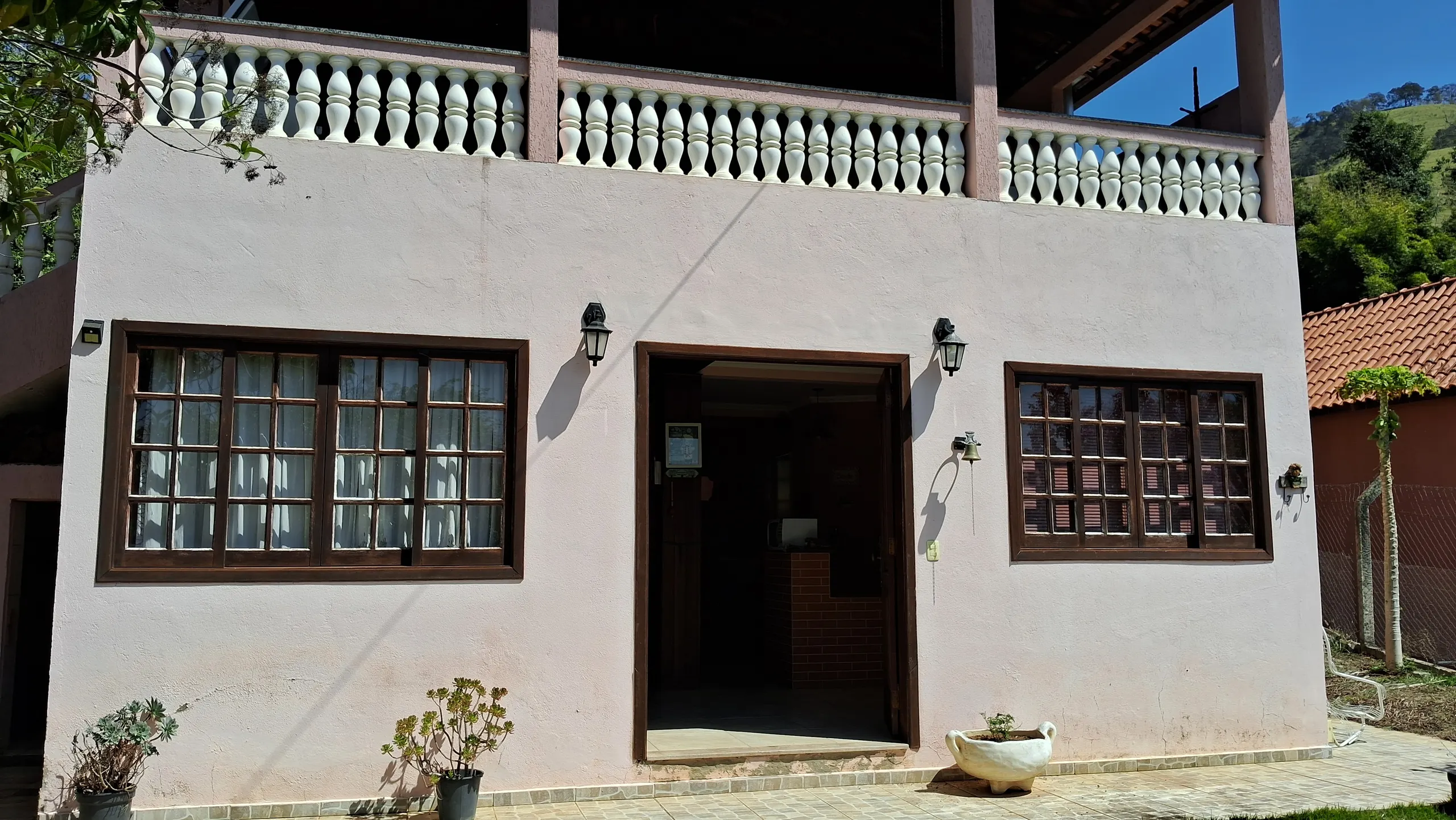 Country home for sale of 2,100 m² in Itajubá, MG, Brazil