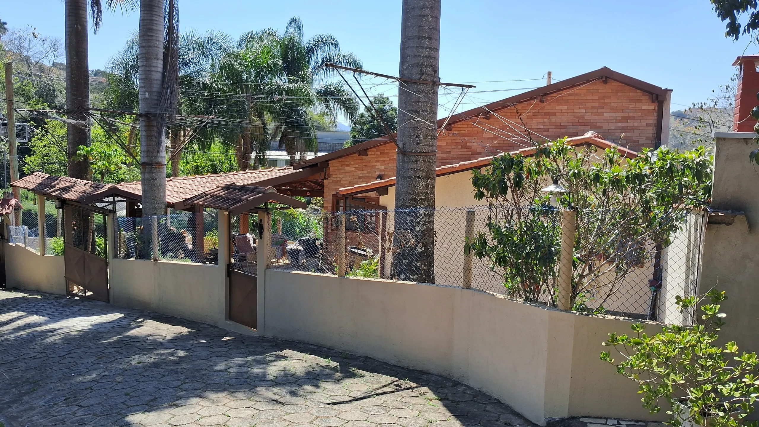 Country home for sale of 2,100 m² in Itajubá, MG, Brazil
