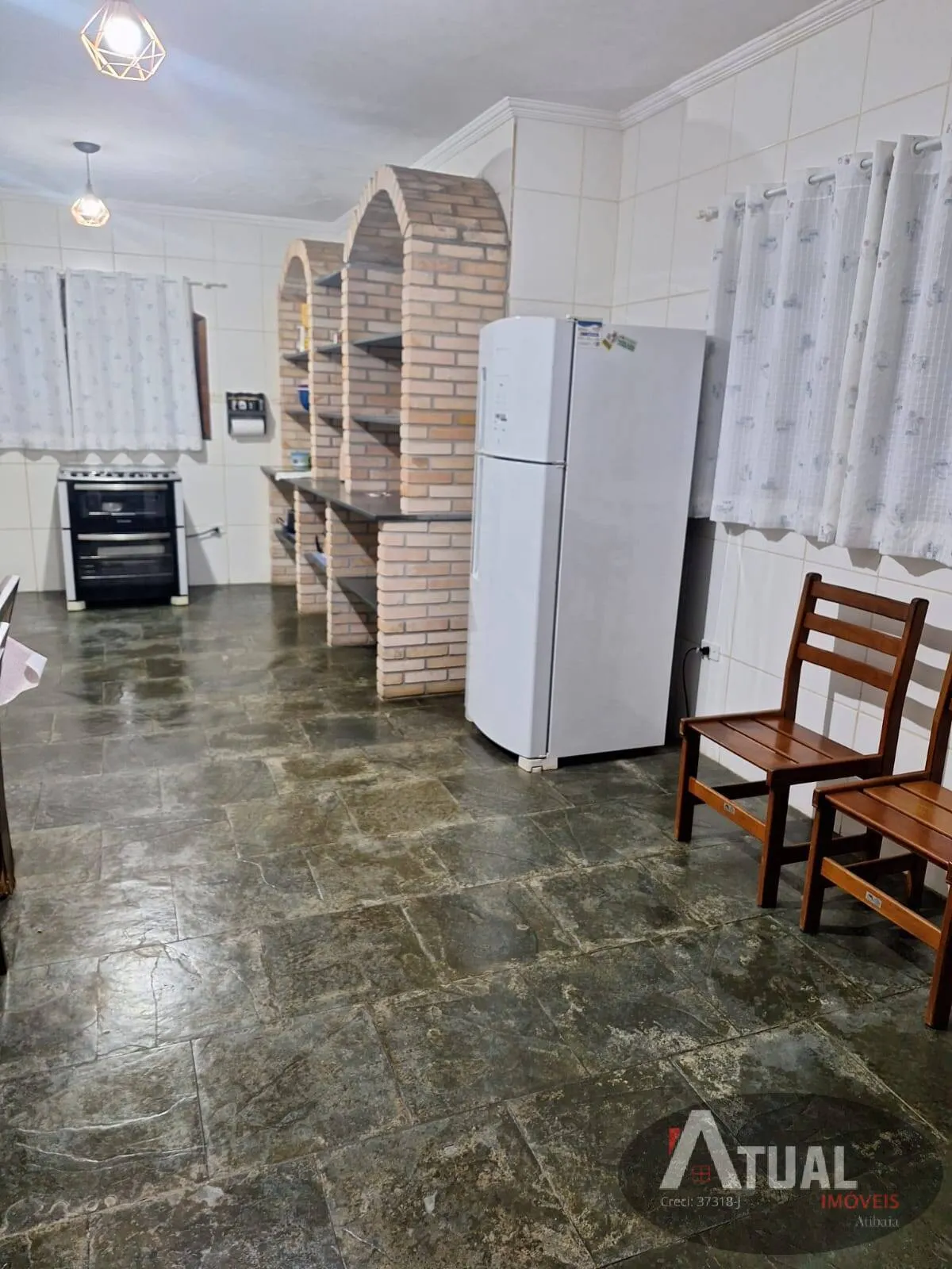 Casa à venda de 1.963 m² em Santa Isabel, SP, Brasil