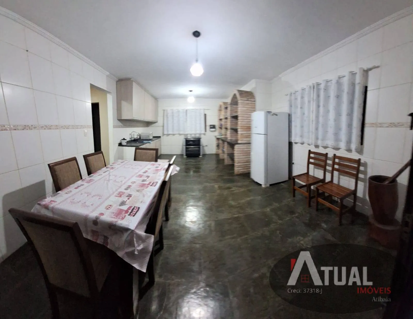 Casa à venda de 1.963 m² em Santa Isabel, SP, Brasil