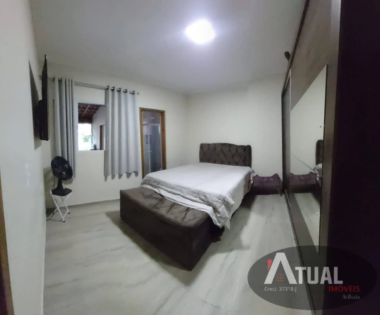 Casa à venda de 1.963 m² em Santa Isabel, SP, Brasil