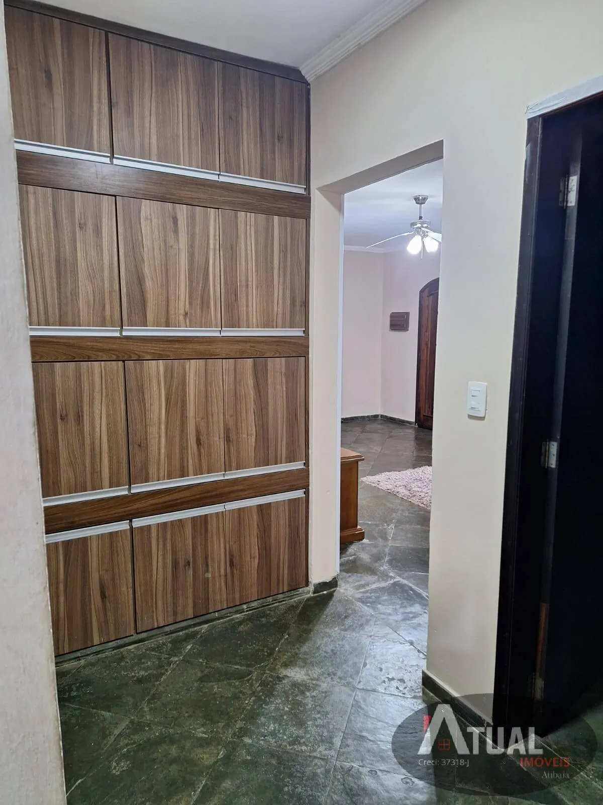 Casa à venda de 1.963 m² em Santa Isabel, SP, Brasil