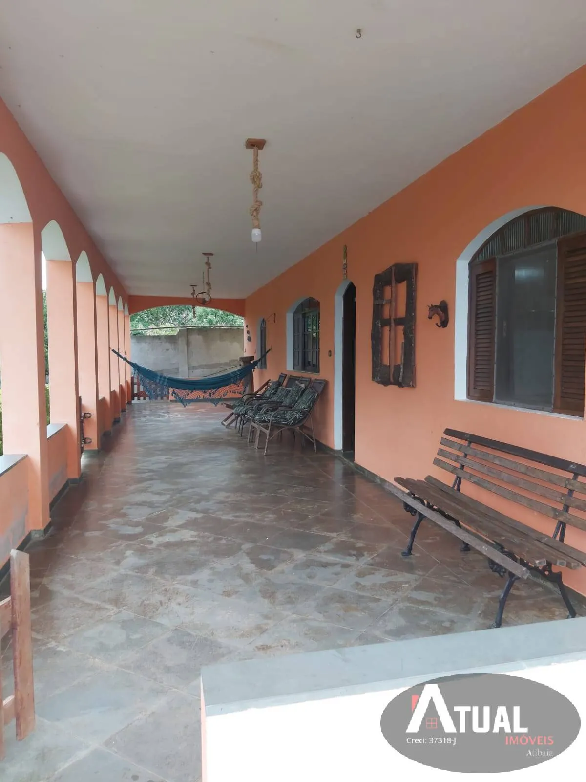 Casa à venda de 1.963 m² em Santa Isabel, SP, Brasil
