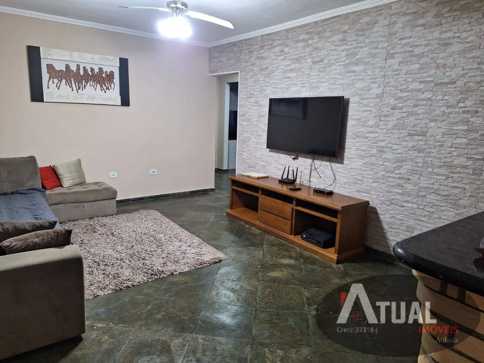 Casa à venda de 1.963 m² em Santa Isabel, SP, Brasil